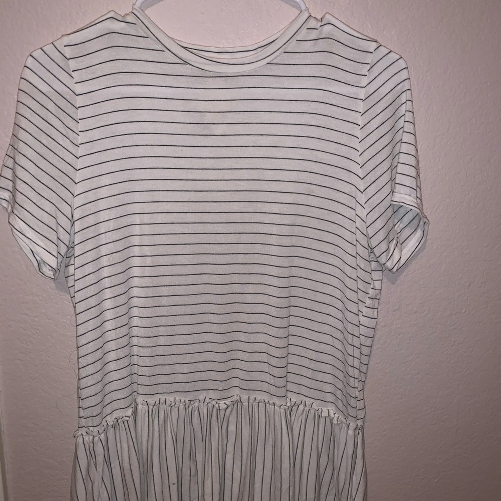 flowy stripped tee